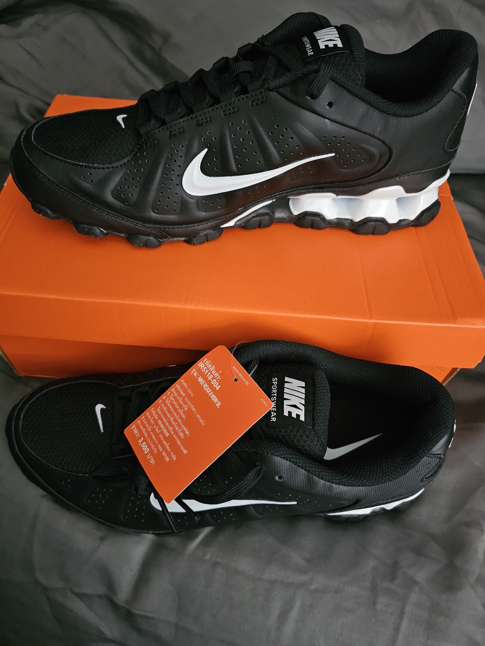 Nike Reax 8 NSW SL Men’s 9.5 Shoes